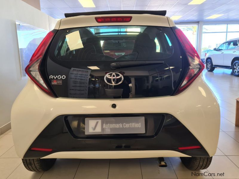 Toyota Aygo 1.0 x-cite in Namibia