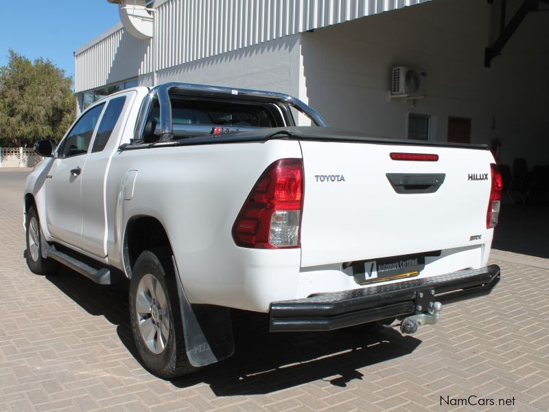 Toyota Hilux XC 2.4GD6 4x2 SRX MT in Namibia