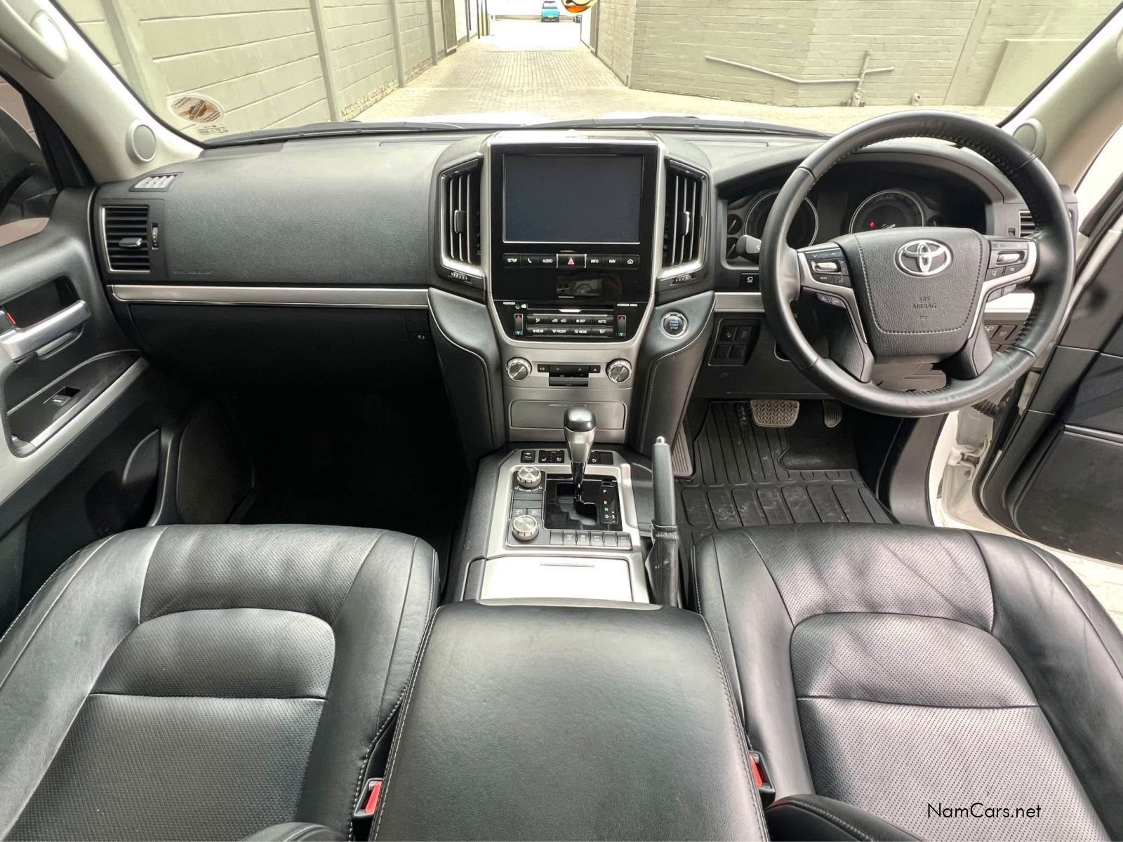 Toyota Land Cruiser 200 VXR in Namibia