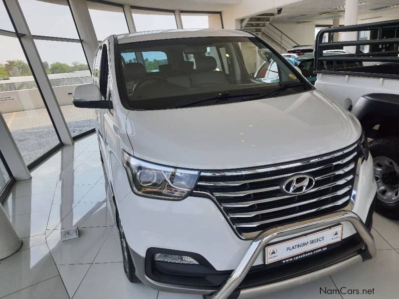 Hyundai H1 in Namibia