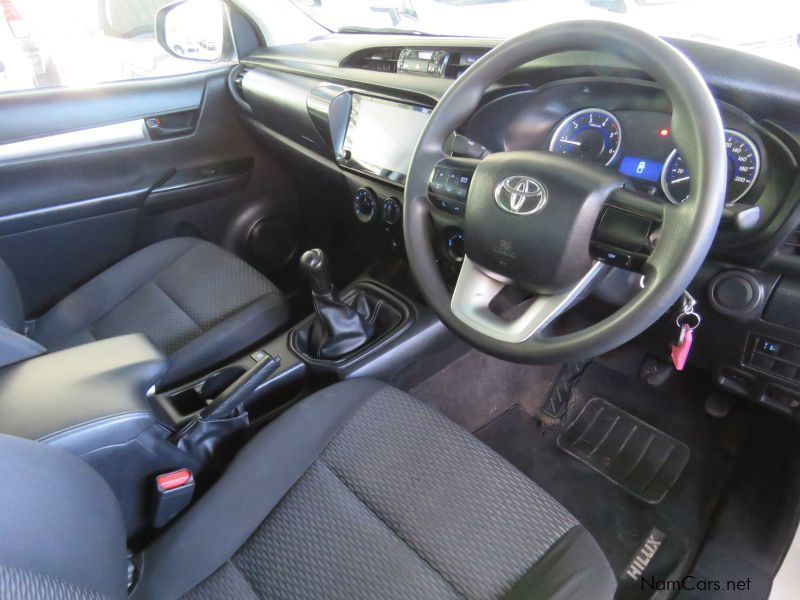 Toyota HILUX 2.4 SRX GD6 4X4 LWB S/CAB in Namibia