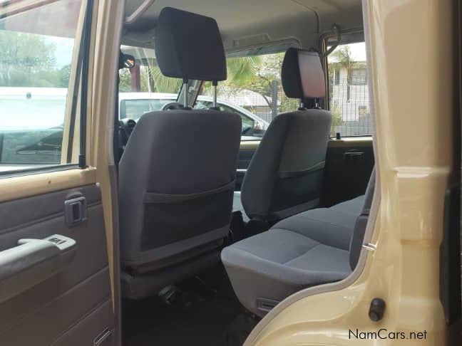 Toyota Landcruiser 79 4.2 D/Cab 4x4 manual Camper in Namibia