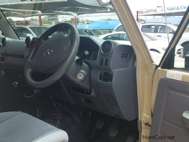 Toyota Landcruiser 79 4.2 D/Cab 4x4 manual Camper in Namibia
