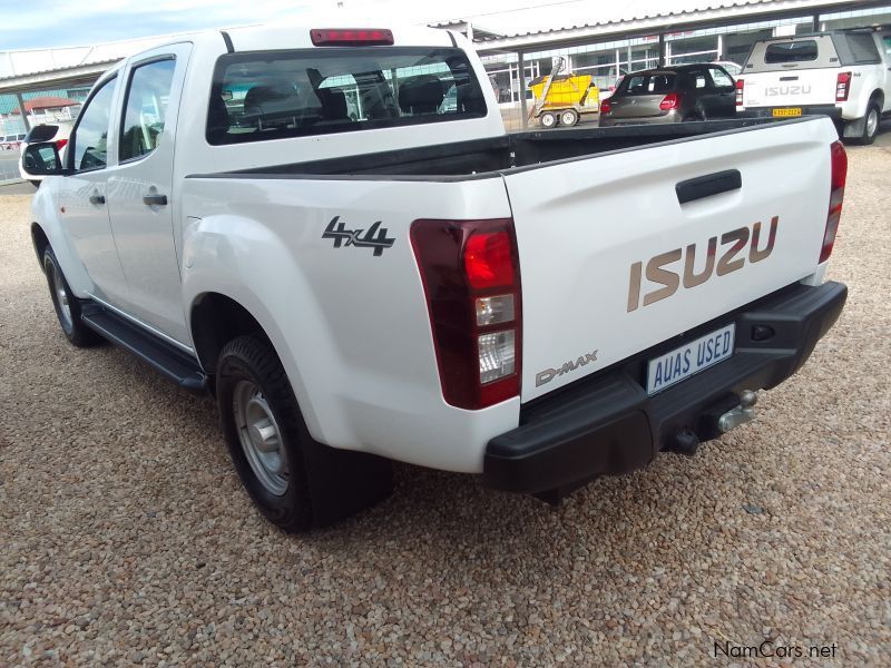 Isuzu D-MAX 250 4x4 HiRider D/CAB in Namibia