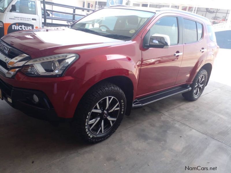 Isuzu MU-X 3.0 4x2 Auto in Namibia