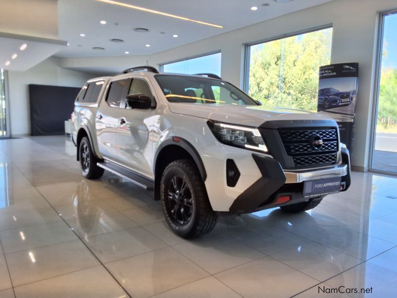 Nissan 2.5DTCi PRO-4X 4X4 D/C 4X4 in Namibia