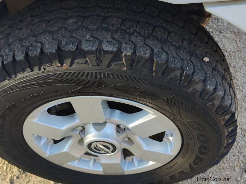 Nissan NP300 2.5 TDI in Namibia