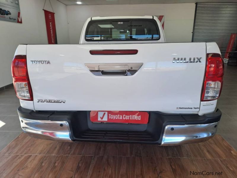Toyota Hilux 2.4 X/CAB M/T in Namibia