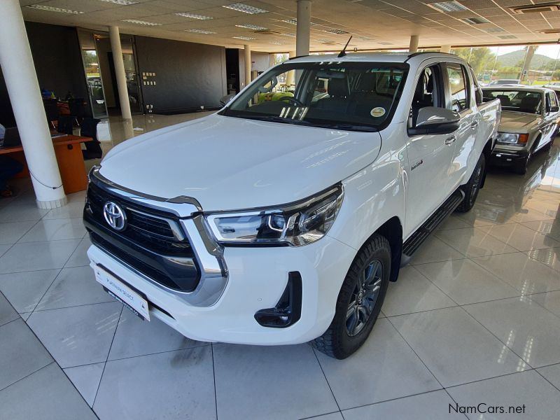 Toyota Hilux 2.8 GD-6 4x4 A/T D/C in Namibia