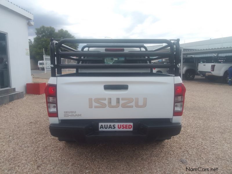 Isuzu D-MAX 250 4x4 HiRider D/CAB in Namibia