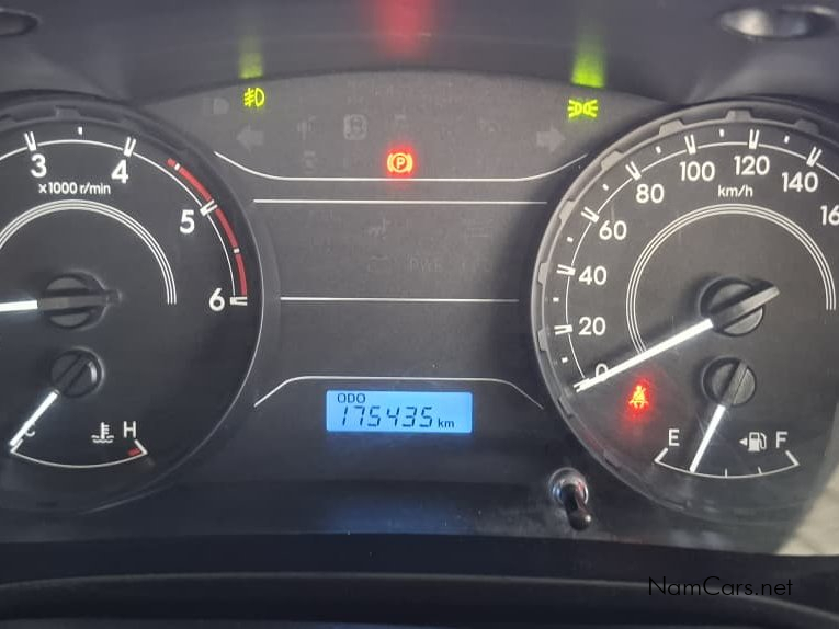 Toyota HILUX 2.4 GD6 SR 4X4 S/CAB in Namibia