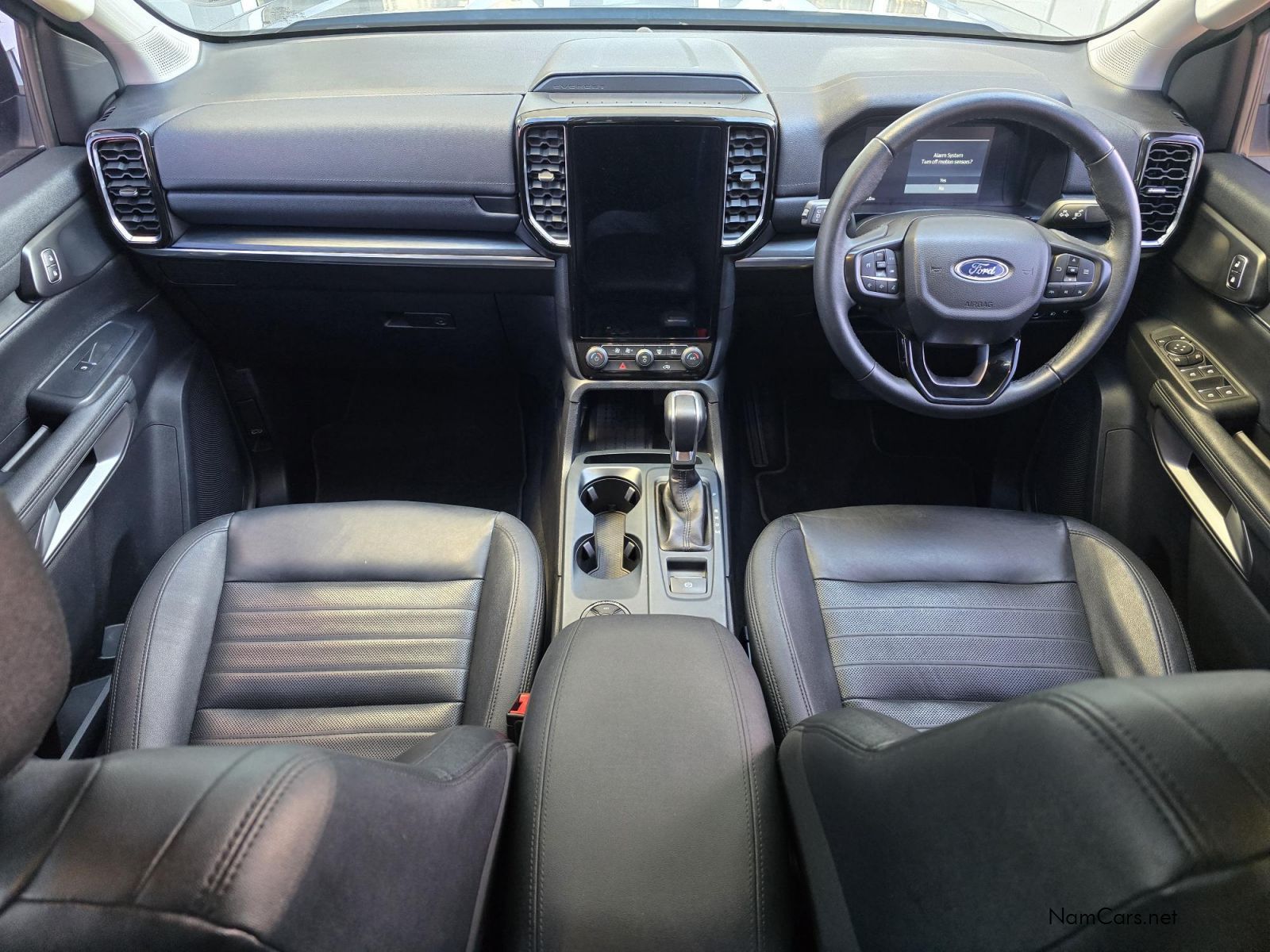 Ford Everest 2.0l Bi-Turbo sport 4x4 in Namibia