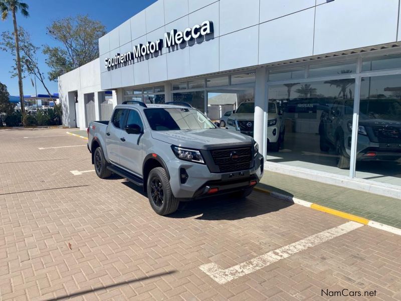 Nissan Navara Pro 4X A/T 4x4 DC in Namibia