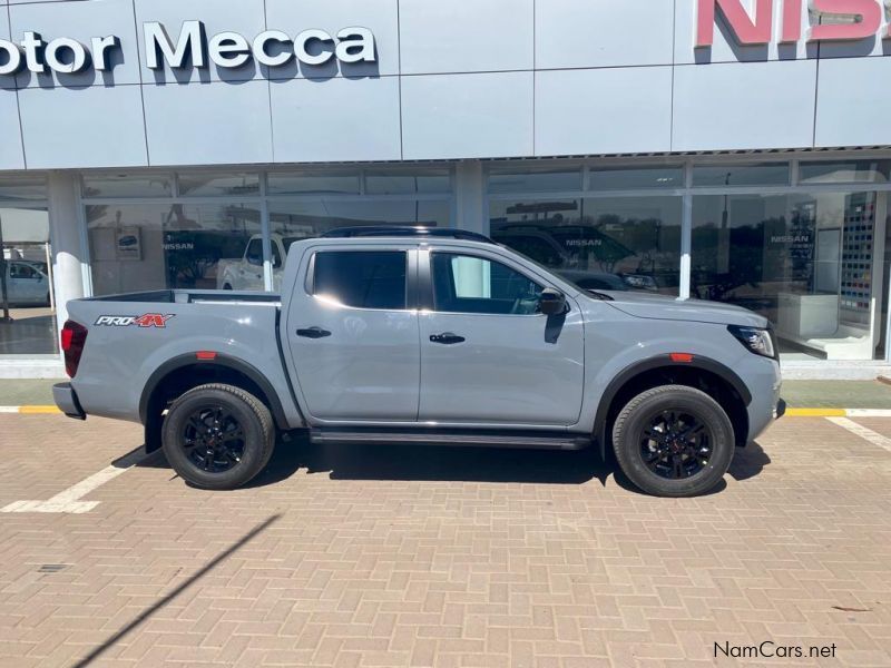 Nissan Navara Pro 4X A/T 4x4 DC in Namibia