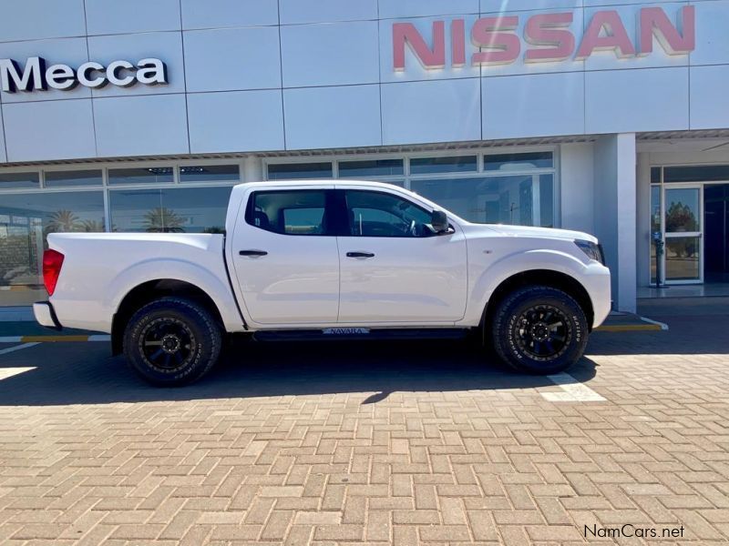 Nissan Navara XE 4x4 D/Cab in Namibia