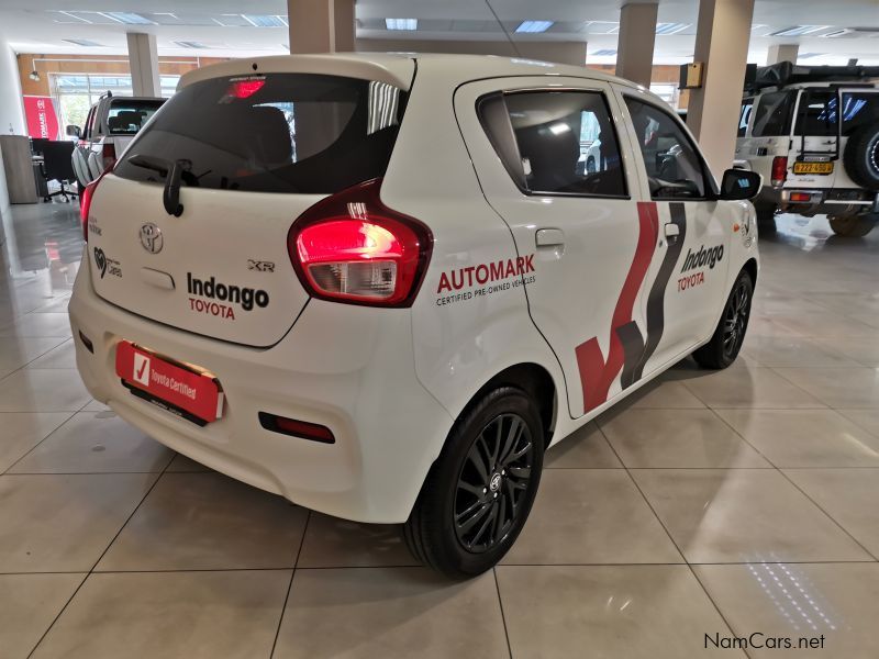 Toyota Vitz 1.0 XR AMT (52R) in Namibia