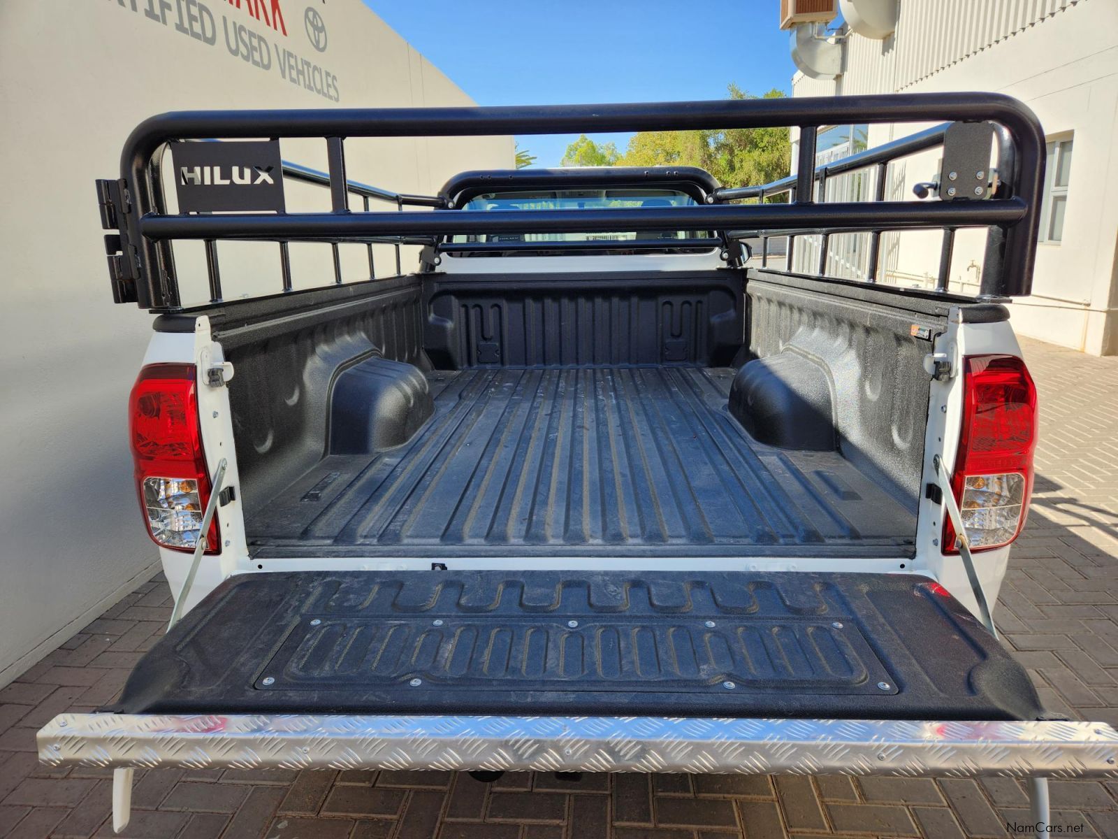 Toyota Hilux SC 2.4GD 5MT with A/C in Namibia