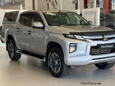 Pre-owned Mitsubishi Triton 2.4 Di-dc 4x4 A/t P/u D/c for sale in 