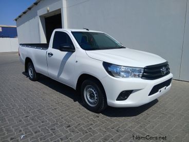Pre-owned Toyota Hilux 2.0 Vvti A/C 5Mt for sale in 