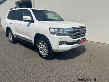 Pre-owned Toyota LC200 4.5D V8 VX for sale in 