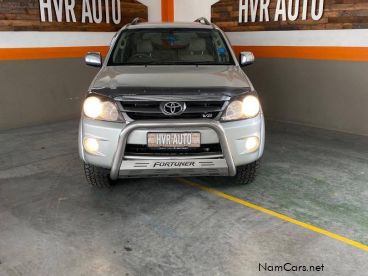 Pre-owned Toyota Fortuner 4.0l V6 4x4 for sale in 