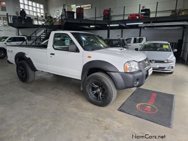 Pre-owned Nissan Nissan NISSAN NP300 2.5 4X4 S/C for sale in 