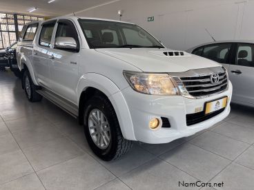 Pre-owned Toyota Hilux Raider 3.0 D4d 4x4 A/t d/cab for sale in 