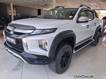 Pre-owned Mitsubishi Triton DI-DC 4x4 AT D/C for sale in 