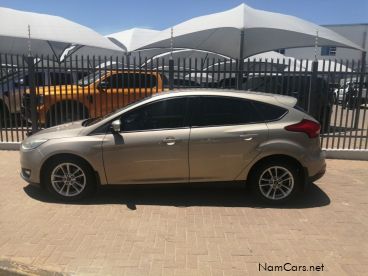 Pre-owned Ford FOCUS 1.0 ECOBOOST TREND 5DR for sale in 