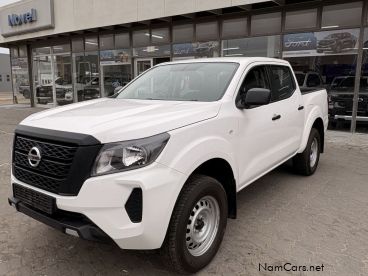 Pre-owned Nissan Nissan Navara 2.5 XE 4x4 D/CaB MT for sale in 