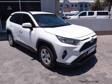 Pre-owned Toyota Rav4 2.0 CVT for sale in 