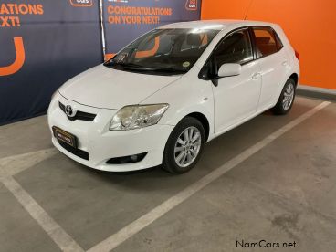 Pre-owned Toyota Auris 1.6 RS Auto for sale in 