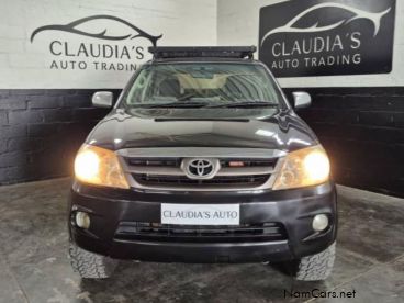 Pre-owned Toyota Fortuner 2.7l VVTI Petrol Automatic for sale in 