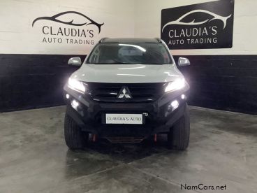 Pre-owned Mitsubishi Pajero sport for sale in 