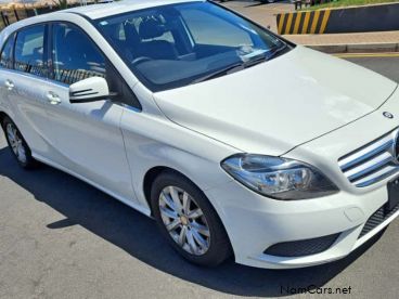 Pre-owned Mercedes-Benz B 180 for sale in 