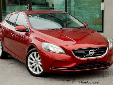 Pre-owned Volvo V40 for sale in 