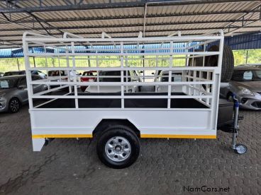 Pre-owned AUTO WORLD LIVE STOCK / GOODS TRAILER for sale in 