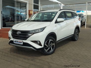 Pre-owned Toyota Rush for sale in