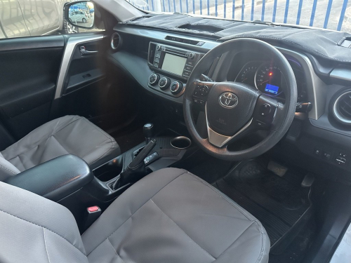 Toyota Rav4 2.0i GX Auto in Namibia