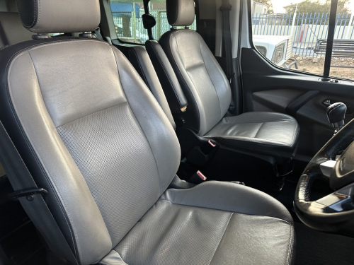 Ford Tourneo 2.2 TDCi Custom in Namibia