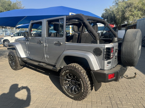 Jeep Wrangler Unlimited 3.6 V6 Sahara in Namibia