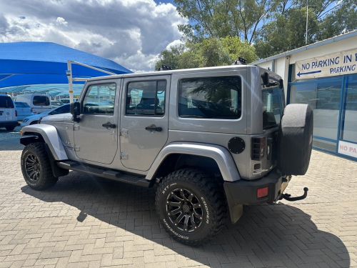 Jeep Wrangler Unlimited 3.6 V6 Sahara in Namibia