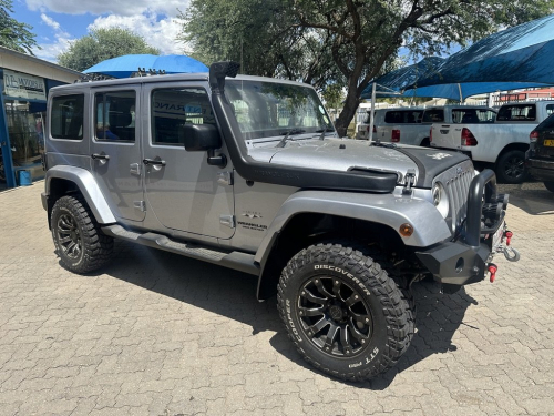 Jeep Wrangler Unlimited 3.6 V6 Sahara in Namibia