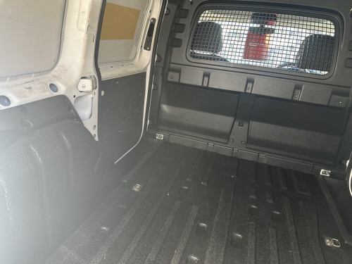 Volkswagen Caddy Cargo 1.6i P/Van in Namibia