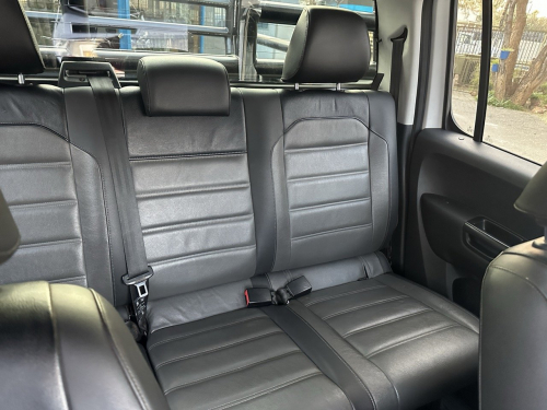 Volkswagen Amarok 3.0 TDI V6 Highline Plus in Namibia