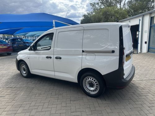 Volkswagen Caddy Cargo 1.6 P/Van in Namibia