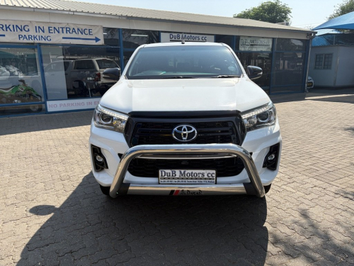 Toyota Hilux 4.0 V6 Dakar D/cab 4x4 Auto in Namibia