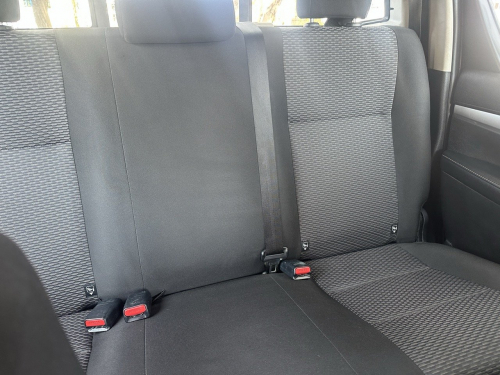 Toyota Hilux 2.4 GD6 4x4 D/cab SRX Manual in Namibia