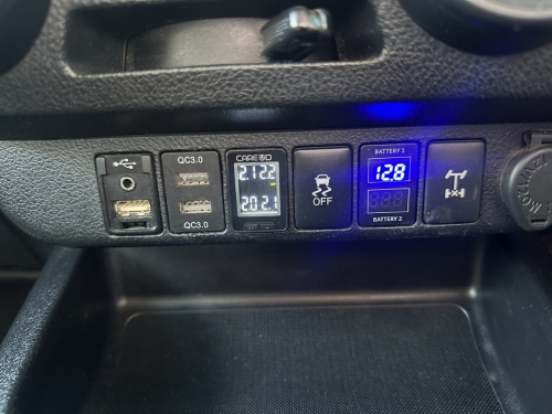 Toyota Hilux 2.4 GD6 4x4 D/cab SRX Manual in Namibia