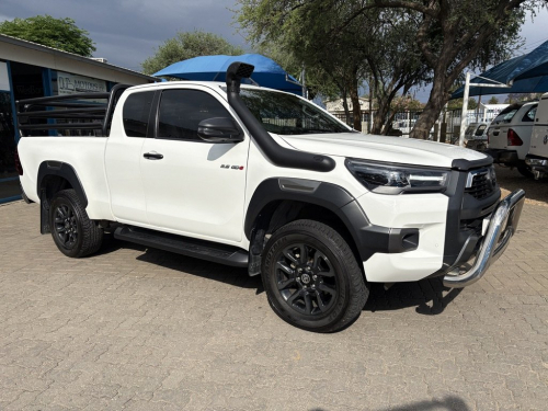 Toyota Hilux Legend 2.8 GD6 4x4 Manual E/Cab in Namibia